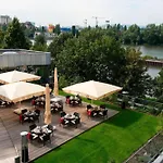 Hotel Delta By Marriott Frankfurt 4*