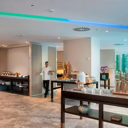 Hotel Delta By Marriott Frankfurt
