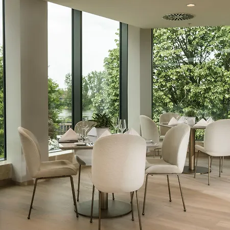 Delta By Marriott Frankfurt Hotel 4*