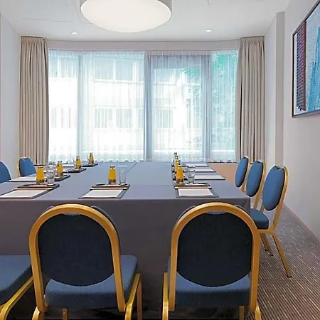 Hotel Delta By Marriott Frankfurt