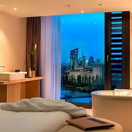 Delta By Marriott Frankfurt 4*