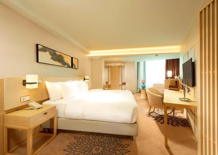 Hotel Delta By Marriott Frankfurt 4*