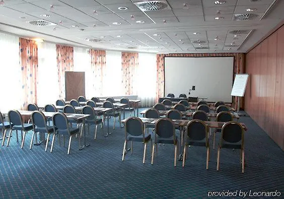 Delta By Marriott Frankfurt Отель